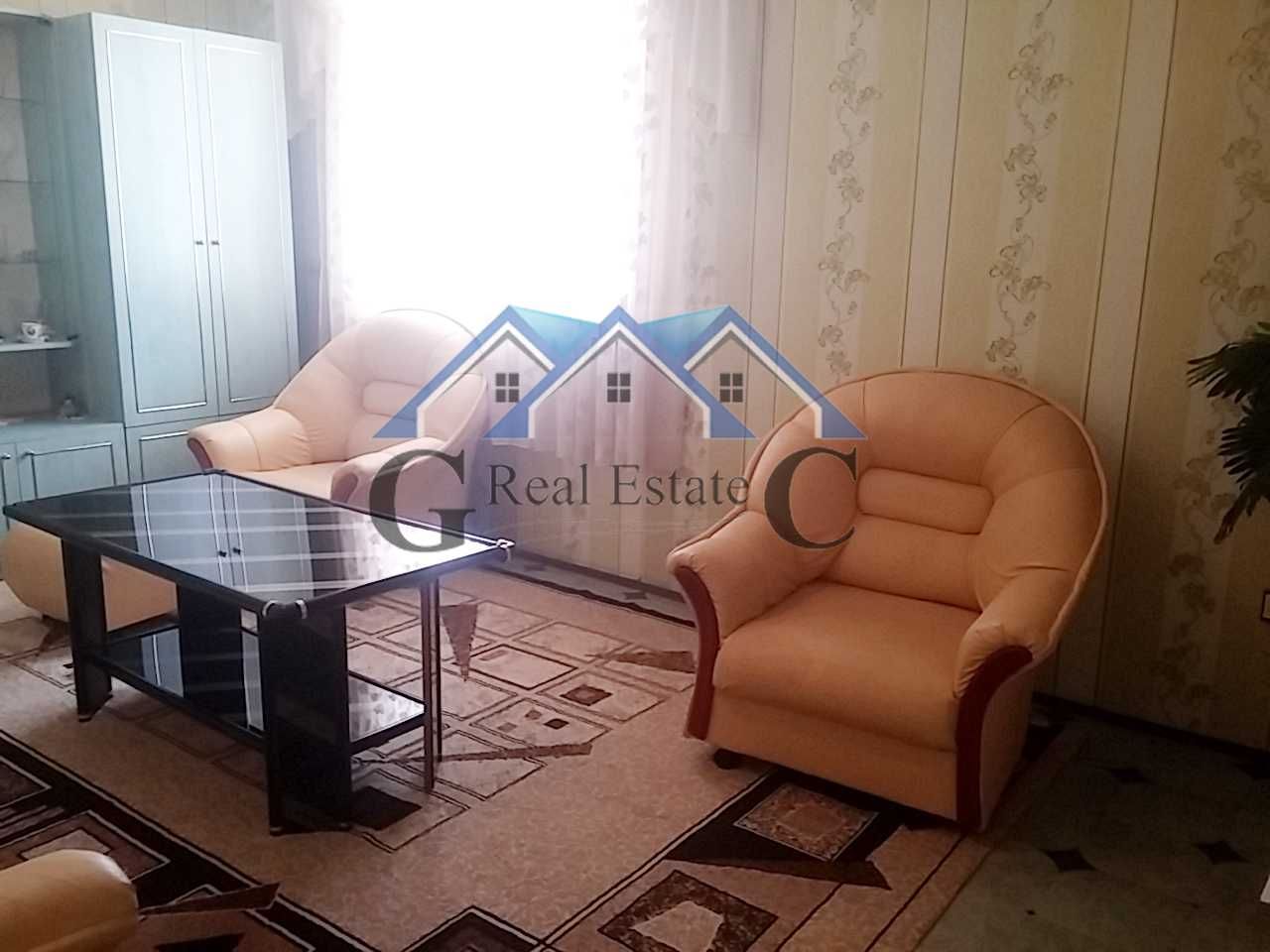Продава се Къща в Варна, Автогара - 132 кв.м за 1970 €/кв.м - Снимка #2