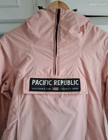 Дамско яке Pacific Republic