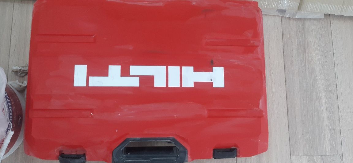 Префоратор HILTI TE 70-ATC