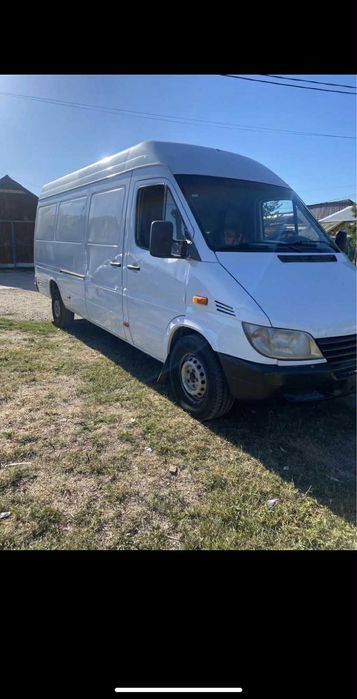 Mercedes sprinter