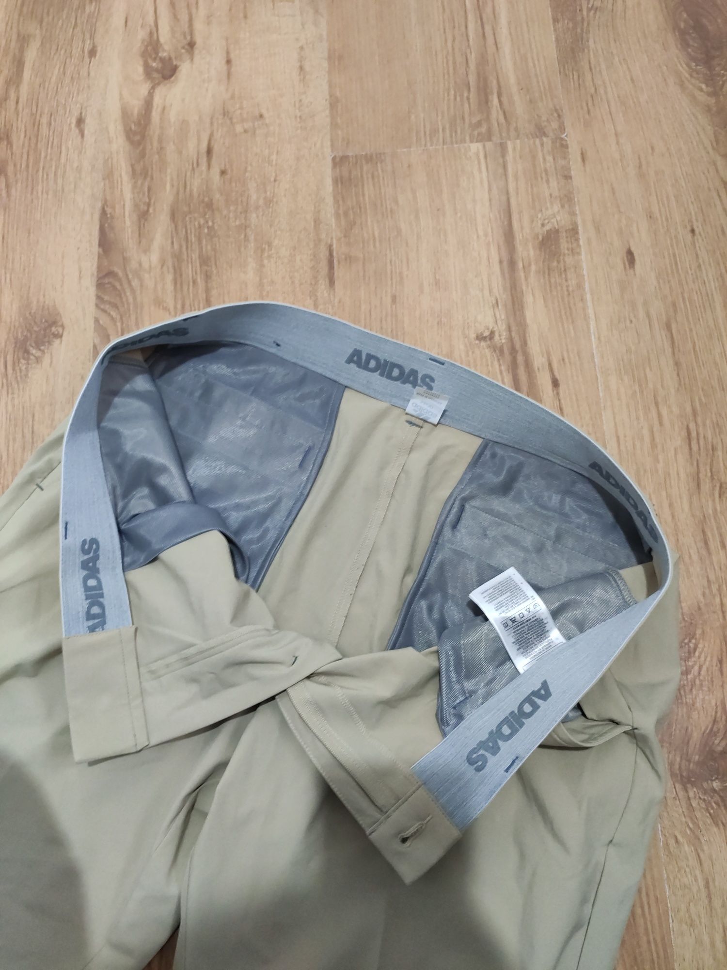 Pantaloni Adidas Golf subțiri elastici mărimea 34x30