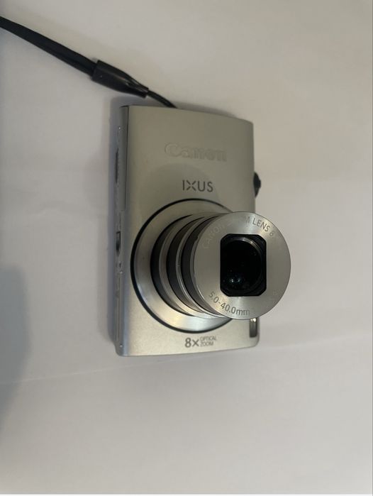 Canon Ixus 230 HS,12Mpx, 8x zoom optic,afisare data ora pe poze