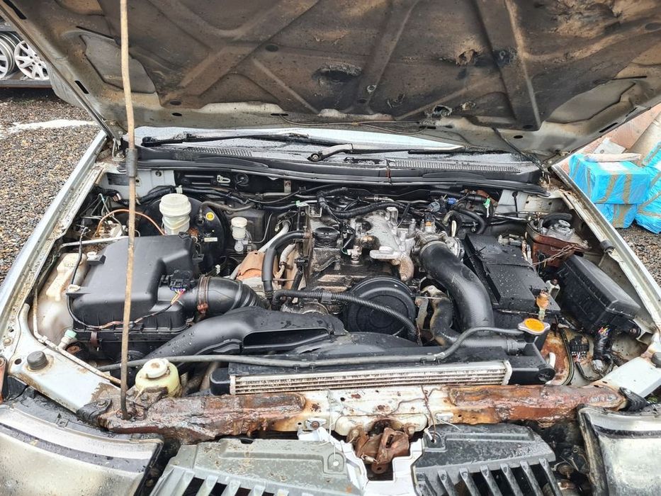 Usa Stanga Fata Mitsubishi L200 2006 - 2010 SUV 4 Usi GRI (832)