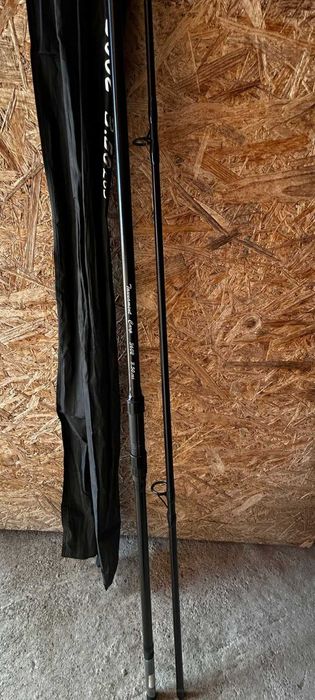 Vând 3 lansete pentru crap 3.60m 3.5 lbs