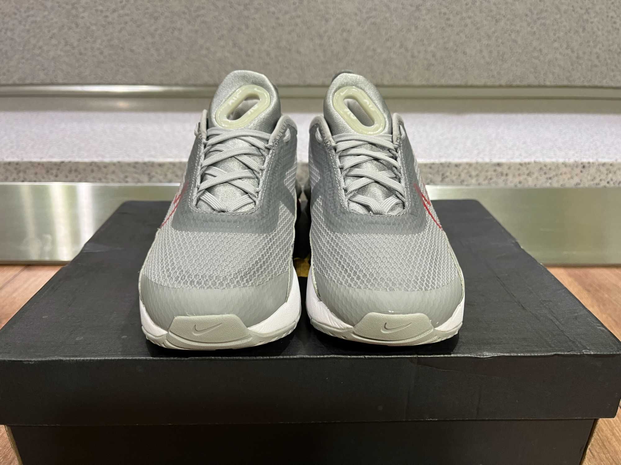 ОРИГИНАЛНИ *** Nike Air Max 2090  Grey/Red