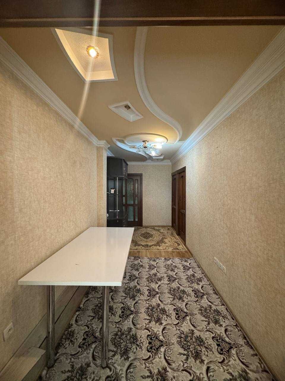 Срочно продается квартира Жарарик, 2/3/4. Шайхантохур район.