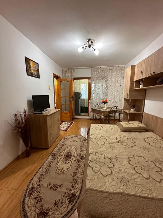 Garsoniera Zona Piata Mare - Mobilata / Utilata - Libera