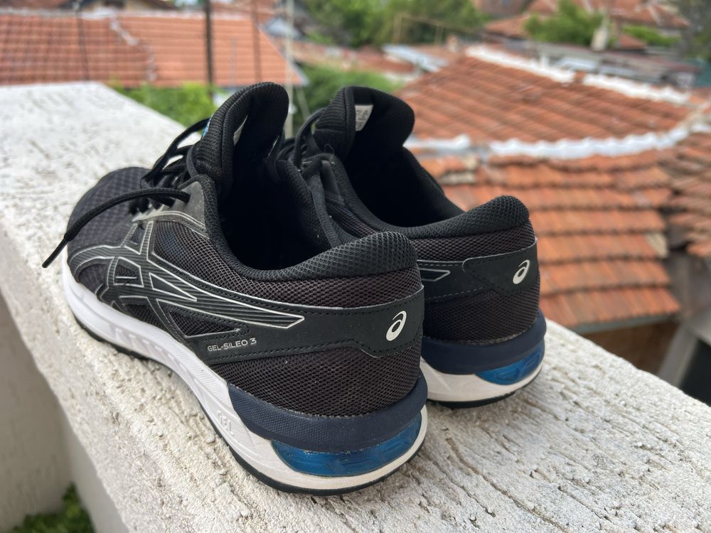 Asics Sileo 3 44.5