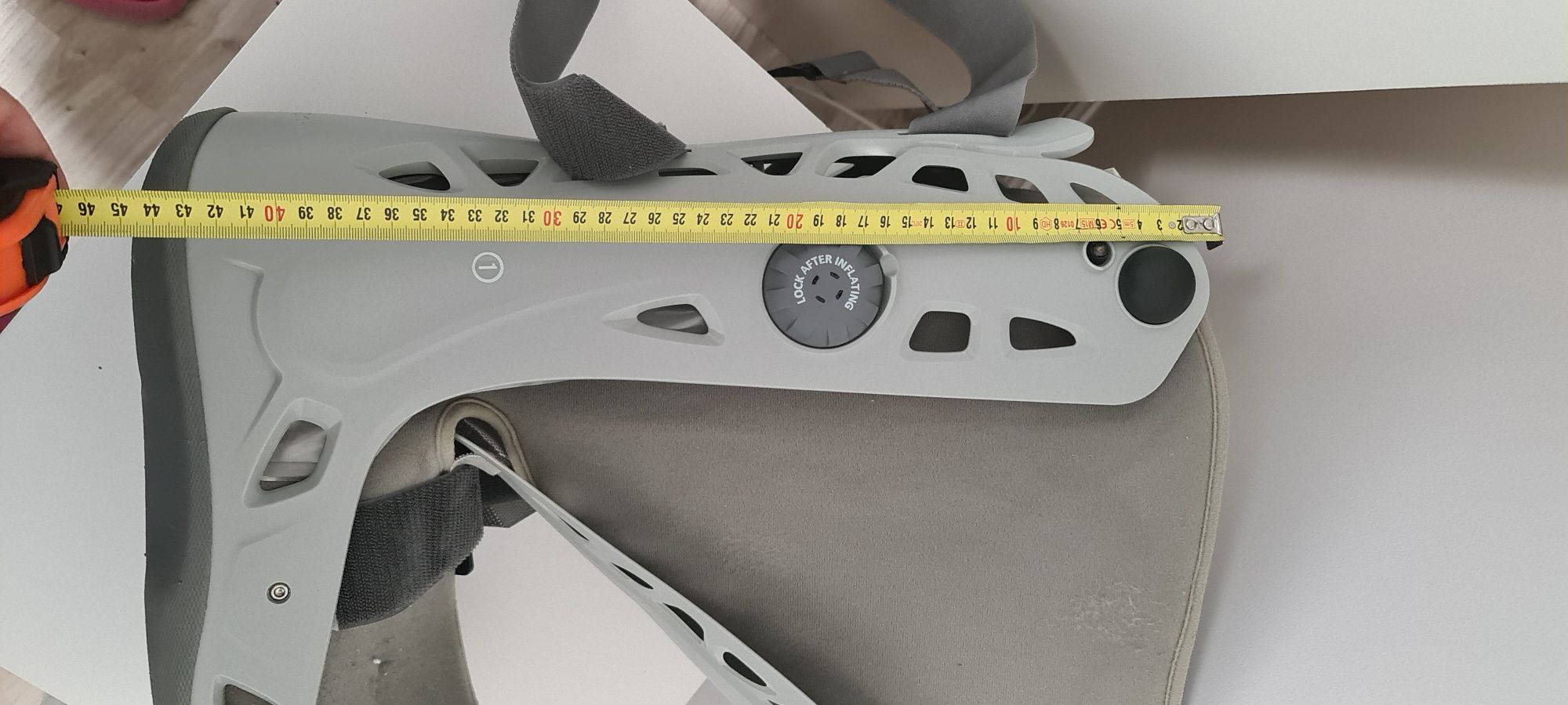 Cizma de imobilizare Aircast Standard XL picior drept