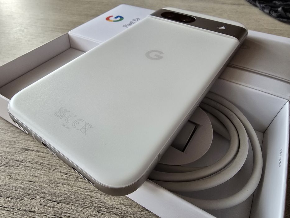 Google Pixel 8a 128 gb 8gb ram