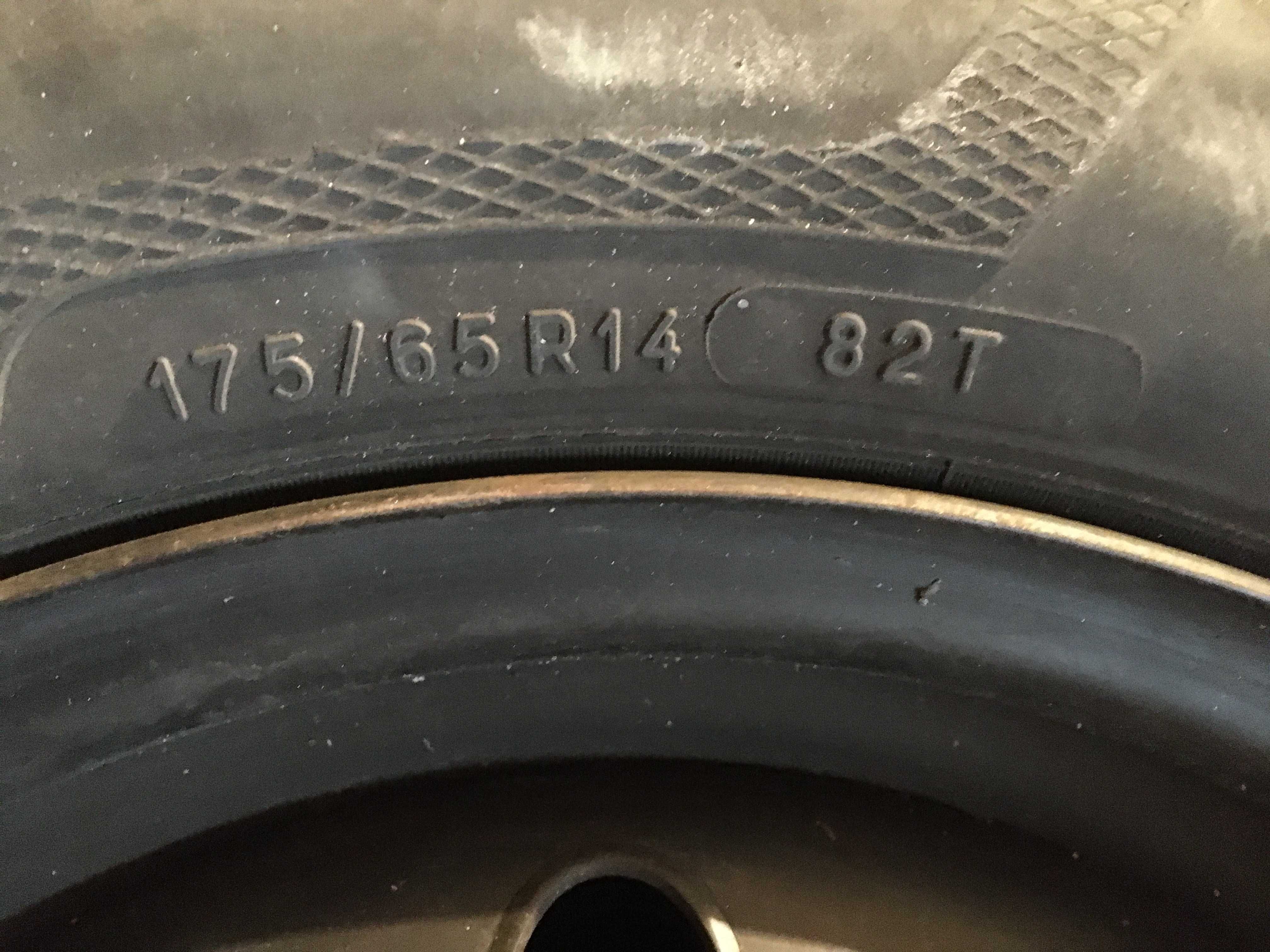 4 летни гуми с метални джанти Kleber Dynaxer 175/65 R14 DOT 0214