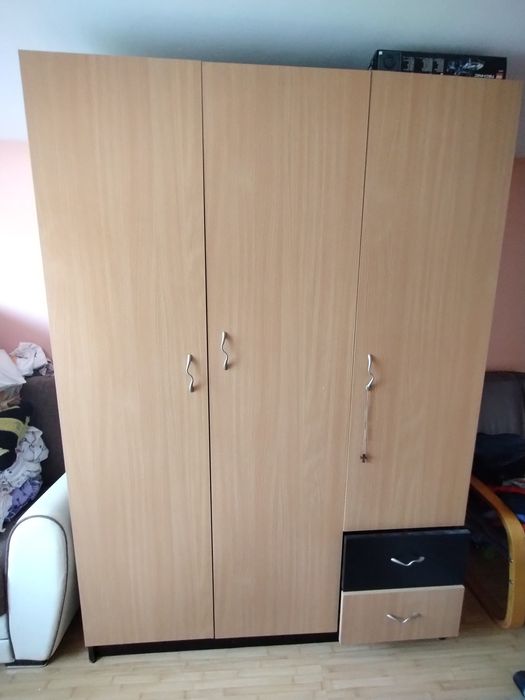 Vand dulap făcut la comandadin pal de 18.