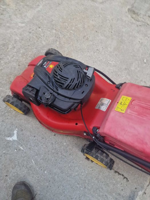 Masina de tuns Wolfagden pe benzina BRIGGS 3CP cu SAC IMPECABILA