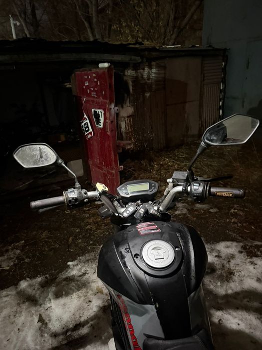 Продам мопед  Бенелли