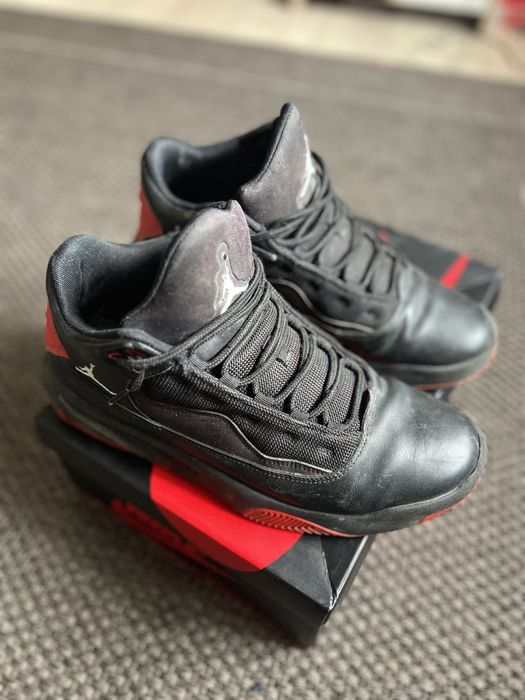jordan max aura 2