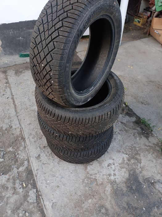 Срочно Продам зимню резину Континенталь