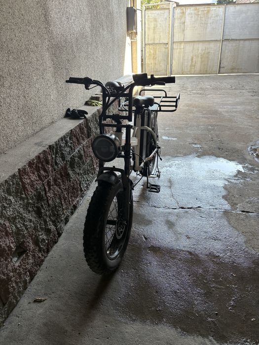 Почти новый Электровелик, электроскутер