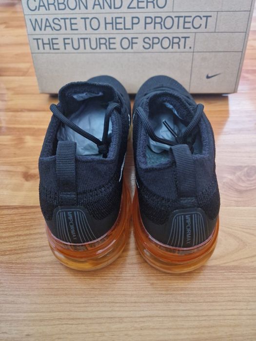 Vapormax original 2023