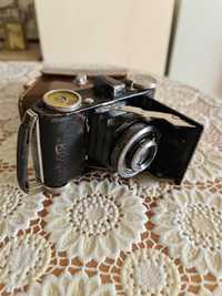 Стар фотоапарат с мех Balba