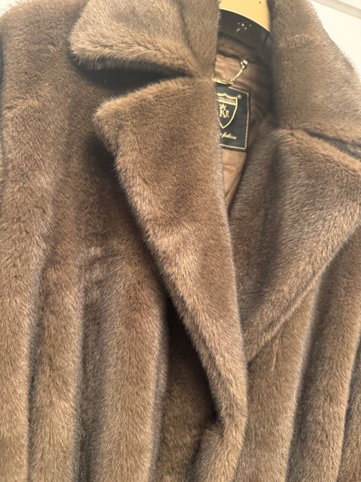 Дълго палто изкуствен косъм