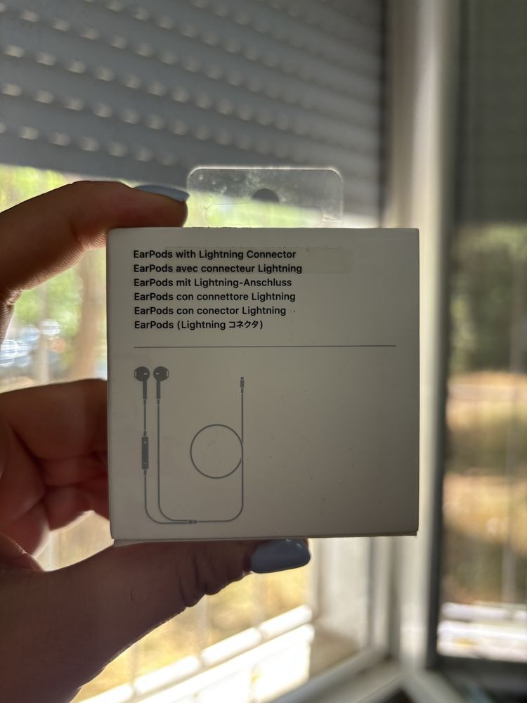 Оригинални слушали Apple