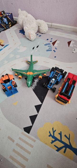 Тобот трансформер