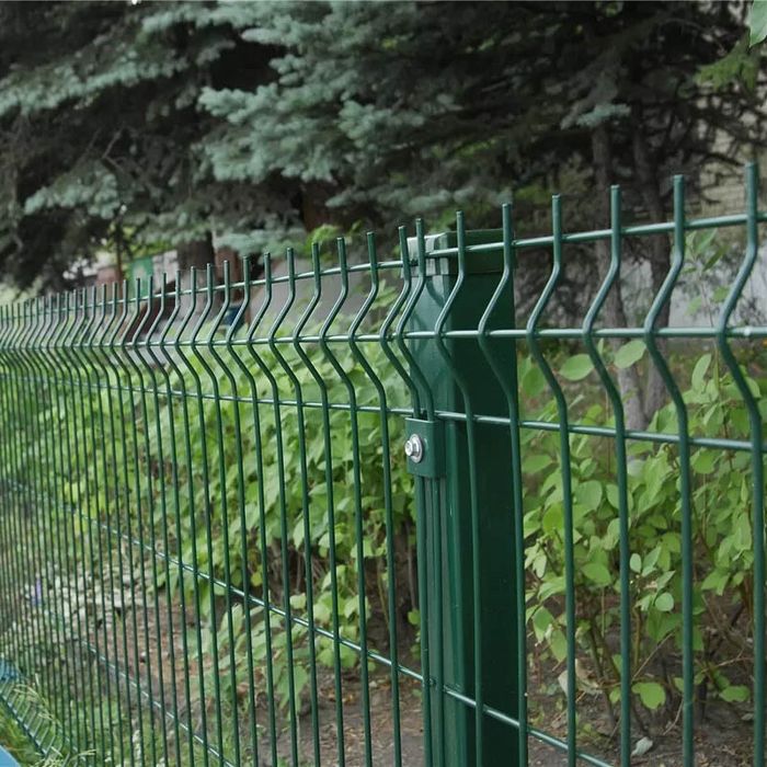 Executam garduri porți imprejmuiri din plasa bordurata sau plasa val