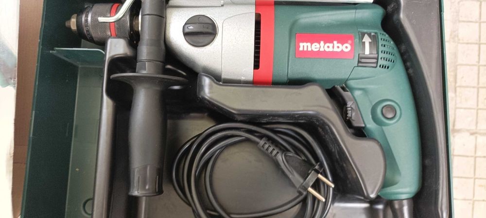 METABO SBE 705- двускоростна бормашина ударна