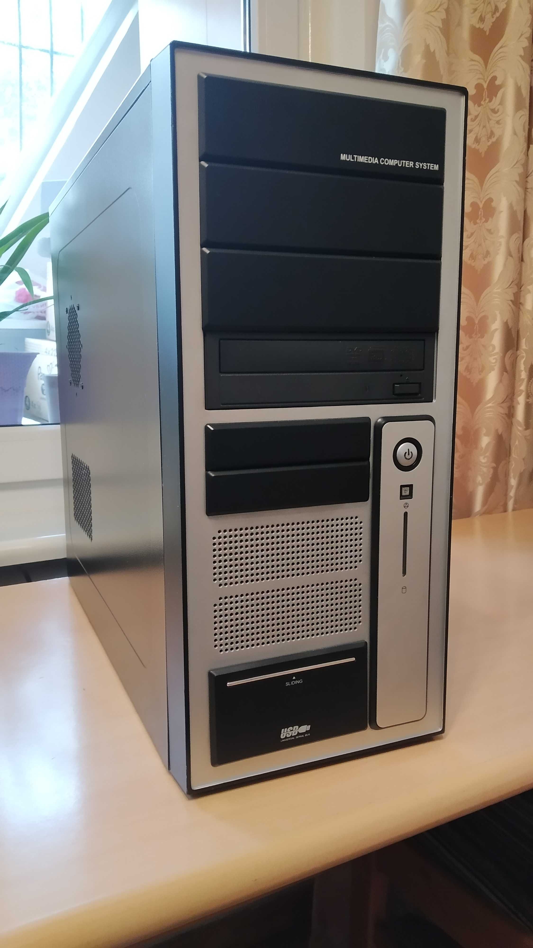 Intel Core 2 Duo E8400 3,00 GHz, MSI P45T-C51, RAM 4GB , HDD 1 TB