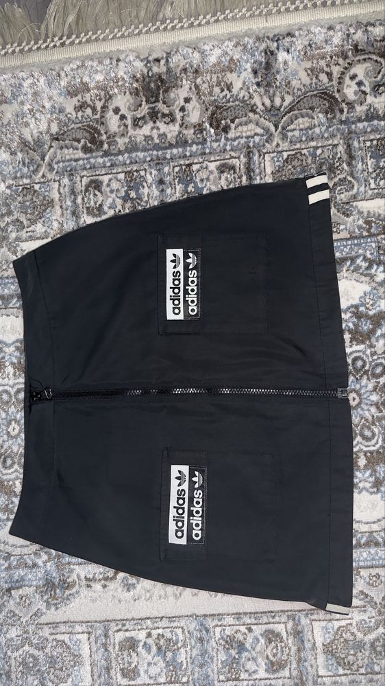 Продаю женские юбки