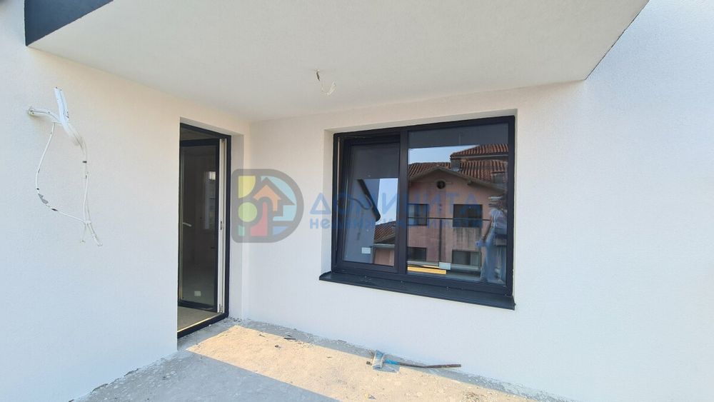 Продава се Тристаен апартамент в Приморско - 86 кв.м за 1500 €/кв.м - Снимка #1