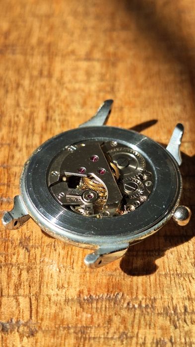 Ceas vintage anii 50( nu  este Certina, doxa , tissot, omega)