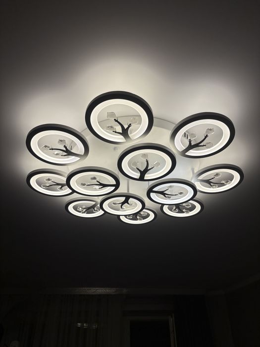 Продам люстра лэд