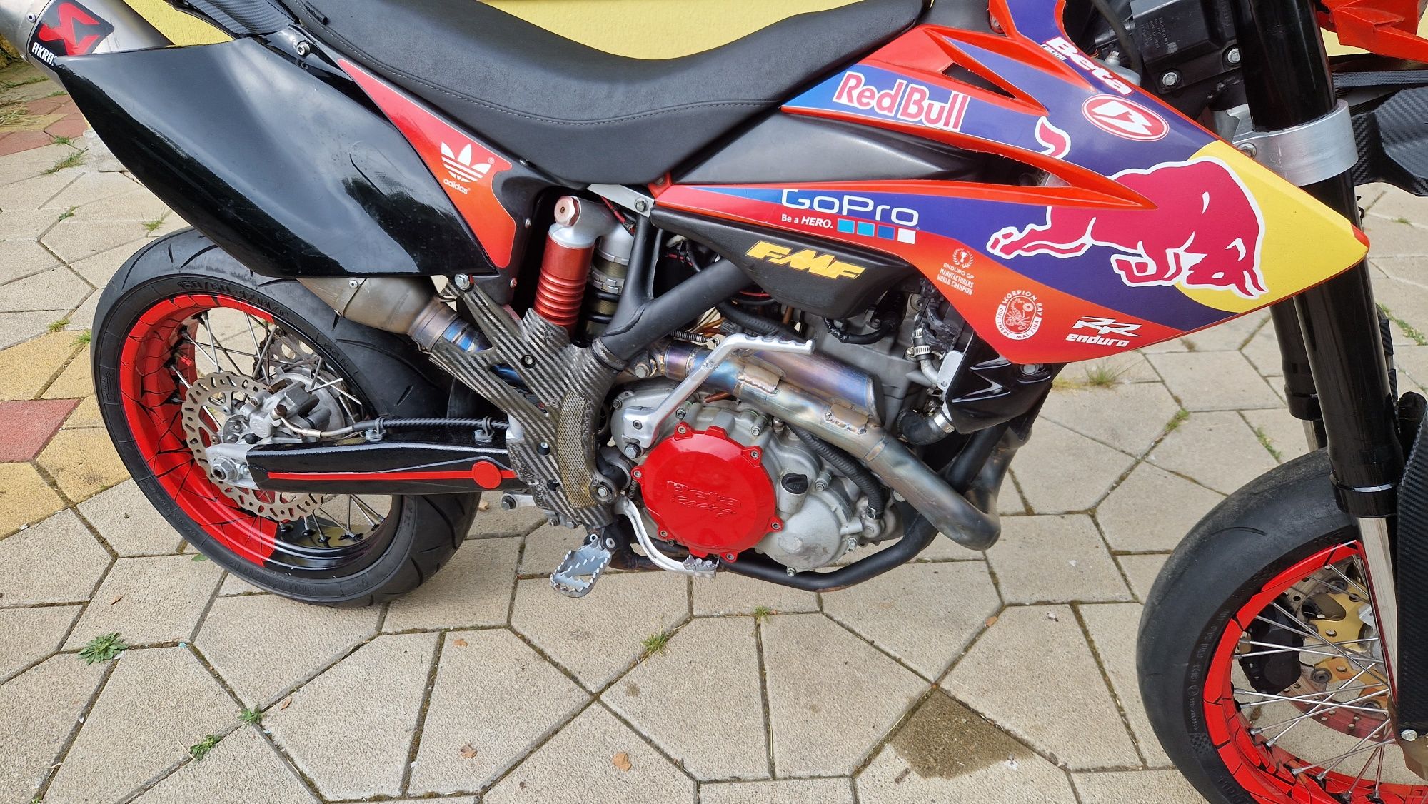 Vând BETA 525RR2007( Ktm 525-exc)Supermoto