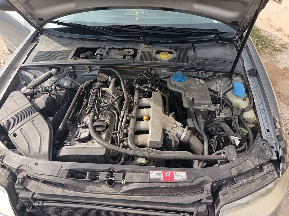 Vând Audi A4 B6 2002