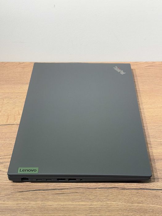 Laptop Lenovo ThinkPad P16s WorkStation 16inch AMD Ryzen5 32GB Ram 1TB