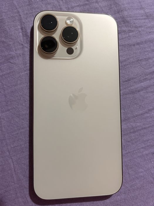 Iphone 16 pro max gold