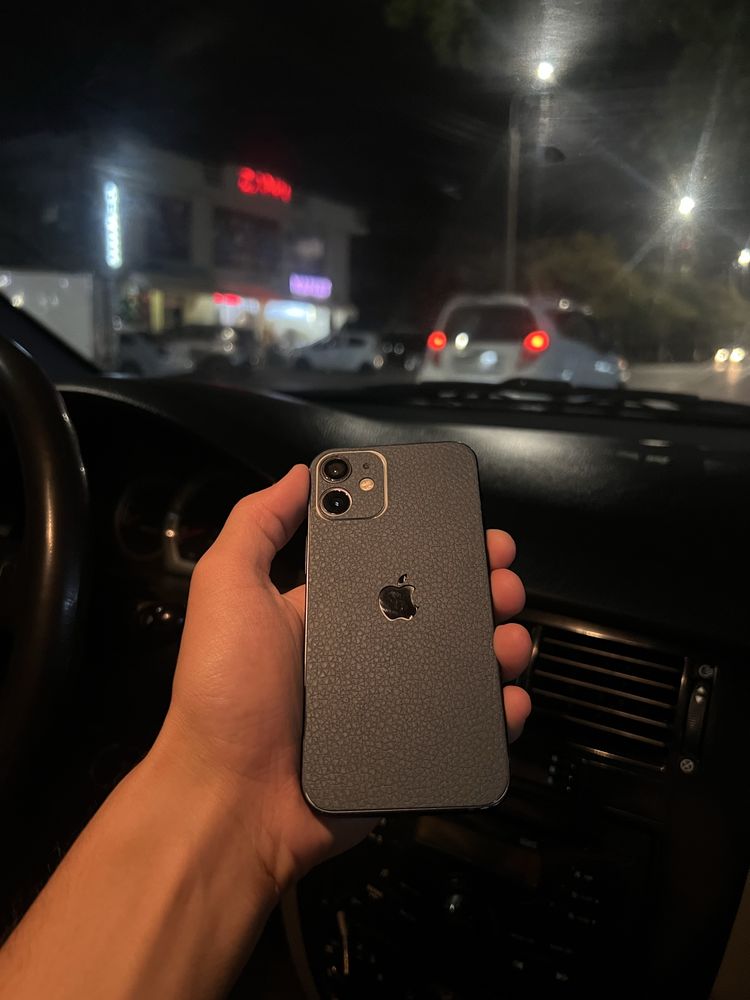 Iphone 12 mini sotiladi arzon