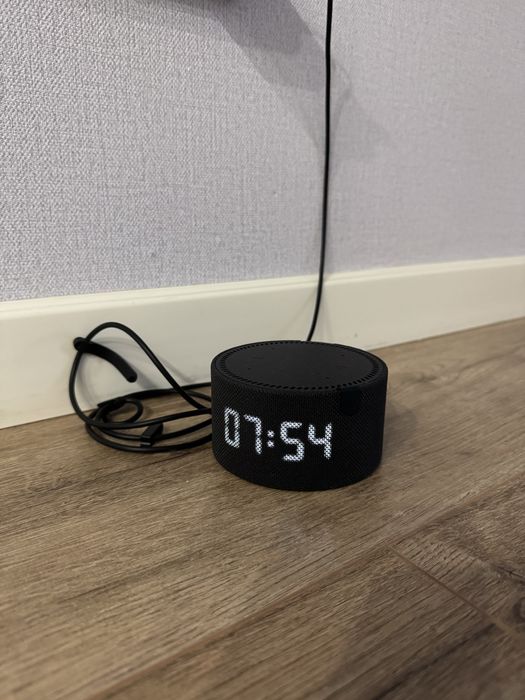 Умная колонка Яндекс Станция Мини 2