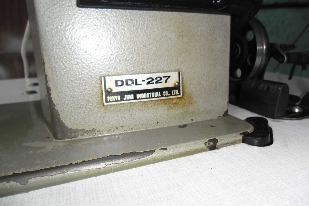 шевна машина жуки