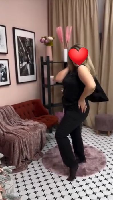 Продам брючный костюм