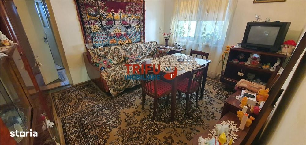 Apartament 3 camere etajul 2 în Cetate
