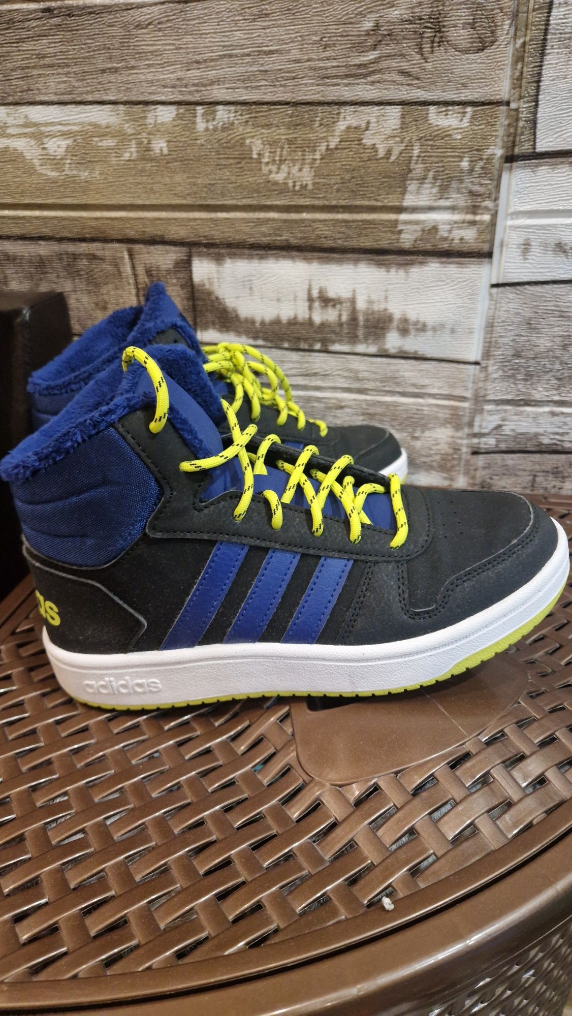 високи кецове adidas 36 2/3