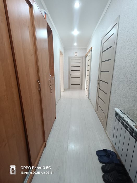 Продам 4-комнатную квартиру