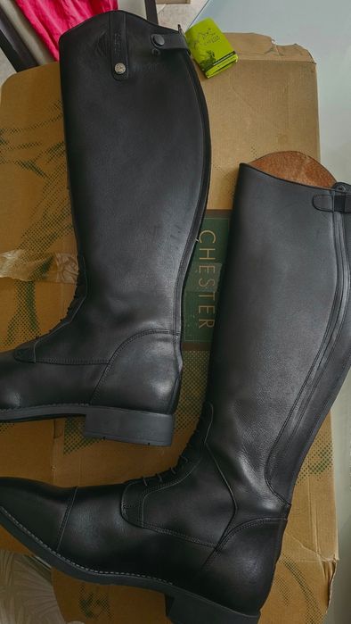 Кожаные сапоги для верховой езды