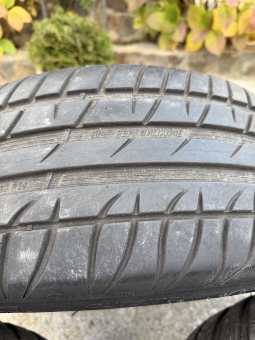 Anvelope vara 215/55/16, in stare buna, TAURUS PERFORMANCE