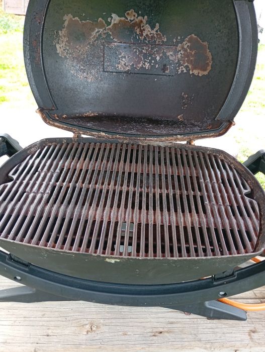 Газово барбекю Вебер