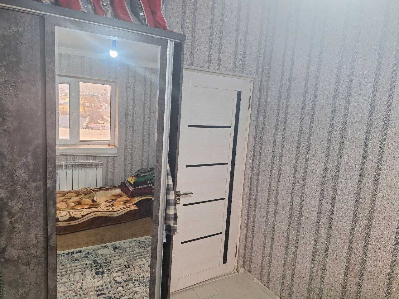 СРОЧНО !!! Продается квартира в Яшнабаде 3/3/3 (58 кв/м) Метро Дустлик