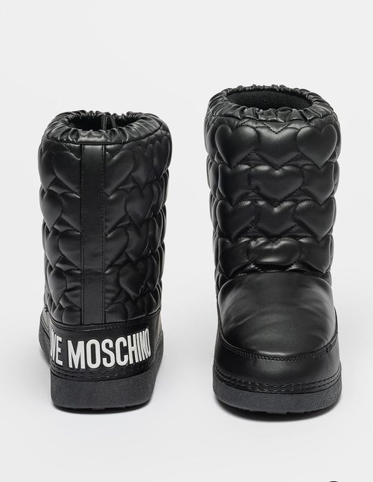 Черни ботуши / апрески Moschino нови