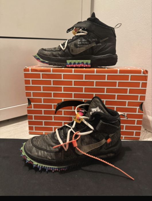 Nike air force 1 mid off white